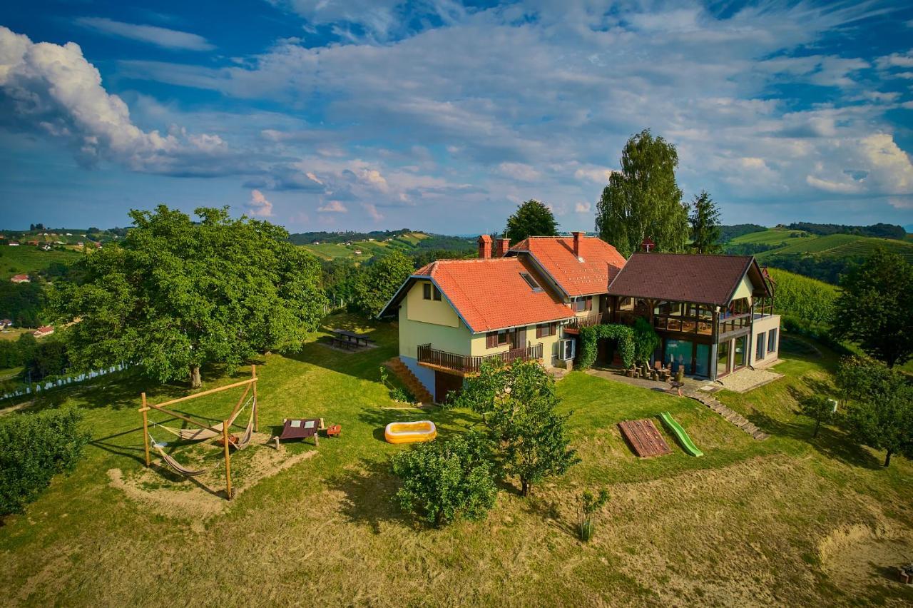 Holiday House Podhamer Marijan Лютомер Екстериор снимка