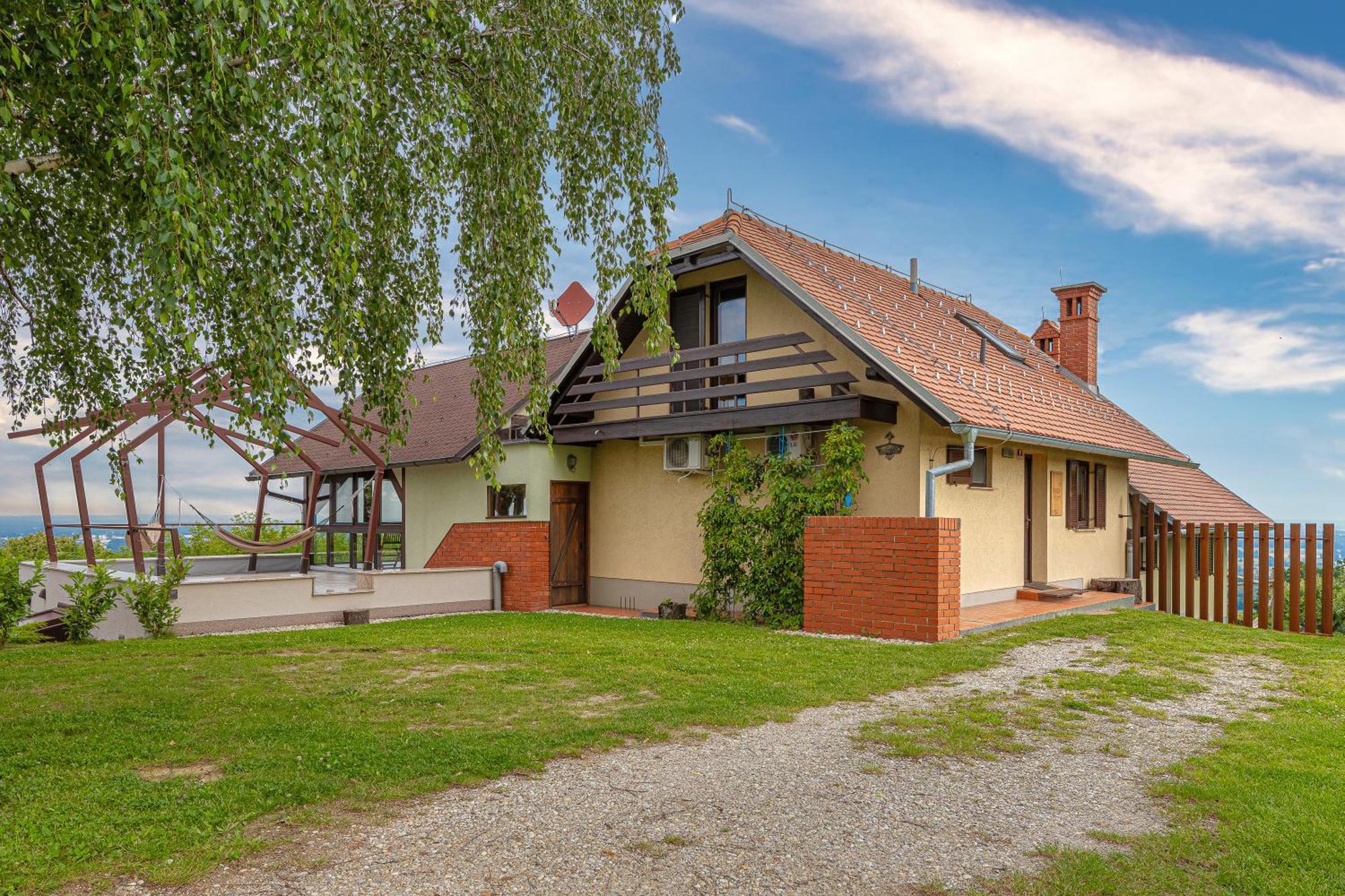 Holiday House Podhamer Marijan Лютомер Екстериор снимка